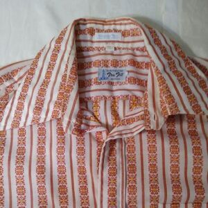 Vintage 70s Tru Fit Striped Quatrefoil Pattern Button Shirt